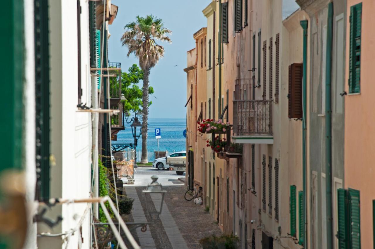 Casa Vacanze Pirandello Apartment Alghero Exterior photo